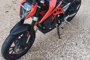 Moto SWM 125 HOKU