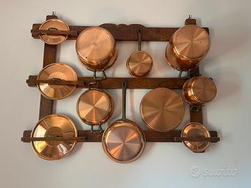 Batteria di pentole da arredamento