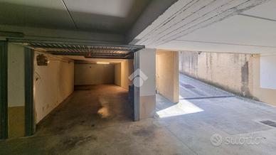 MAGAZZINO A CASATENOVO