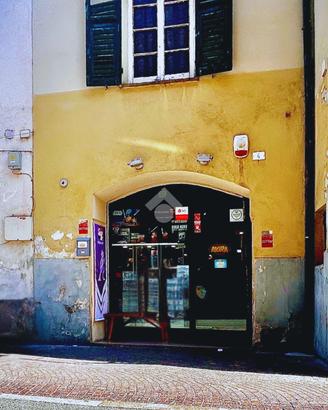 NEGOZIO A NOVI LIGURE