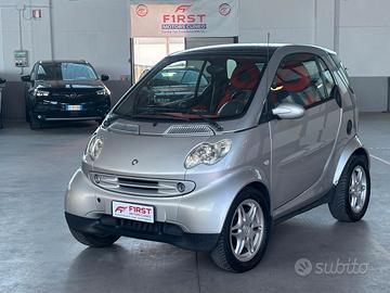 Smart ForTwo 700 coupé pure (45 kW)