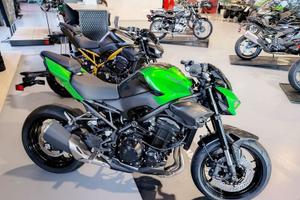 Kawasaki Z 900 m.y. 2026 versione 70 kw