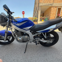 Suzuki GS 500