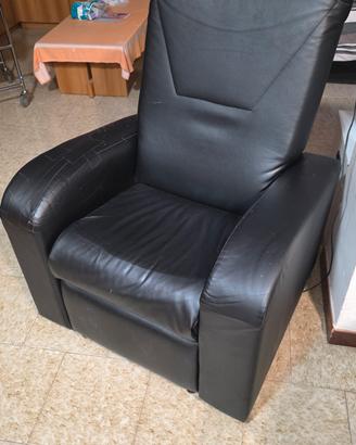 poltrona reclinabile  similpelle nera