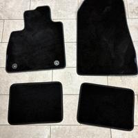 Tappettini moquette ford transit courier 2024