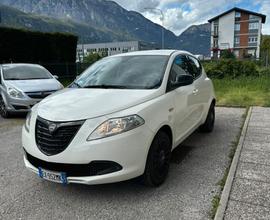 Lancia Ypsilon 1.2 Neopatentati