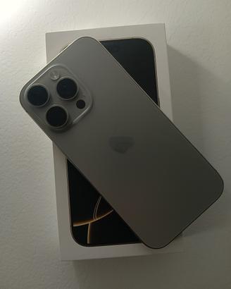 iPhone 16 Pro 256gb Titanio