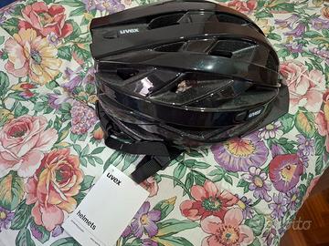 Casco UVEX per bici