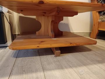 tavolino per salotto con due poltrone nuovo 