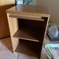 Piccola libreria bassa