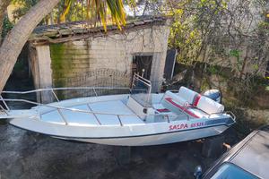  salpa 550 con Yamaha 40 4 tempi 