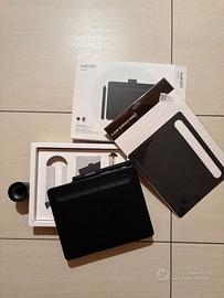 Wacom Intuos Small Bluetooth + Accessori