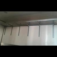 scaffalatura a parete in alluminio 