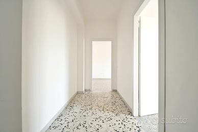 Quarto piano con ascensore