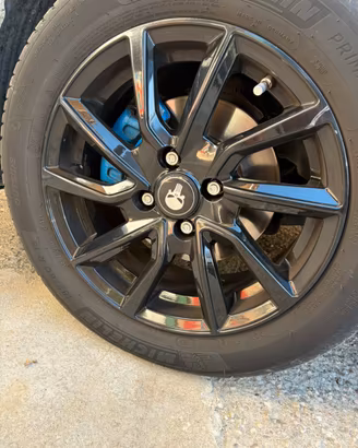 cerchione e gomme