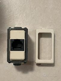 Presa telefonica bticino Magic