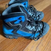 Scarpe alte donna trekking marca Lytos