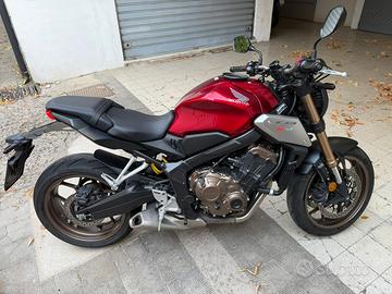 HONDA CB650R