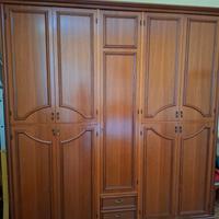 armadio e due comodini 