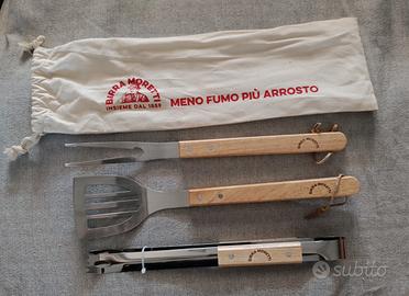 tagliere legno e set barbecue 