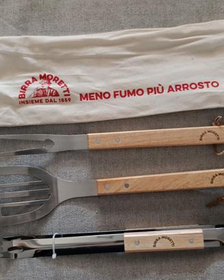 tagliere legno e set barbecue 