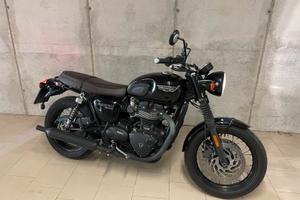 Triumph Bonneville T120 Black