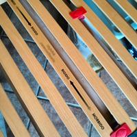 Letto matrimoniale con doghe in legno