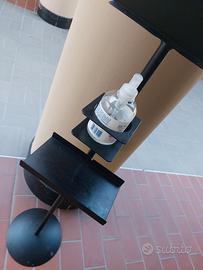 Colonnina per dispenser disinfettante