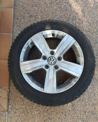 4 Cerchi VW Golf 7 16” + Goodyear UltraGrip 9