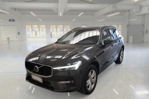 VOLVO XC60 B4 AUTOMATICO MOMENTUM PRO SUV