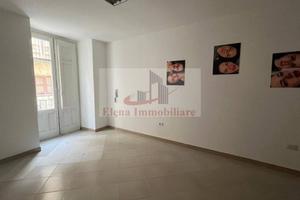 Attività / Licenza di 60 m² con 3 locali a Alcamo
