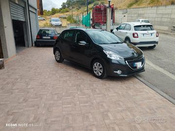 Peugeot 208 diesel 1.4. KM 30000