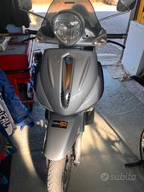 Piaggio Beverly 500