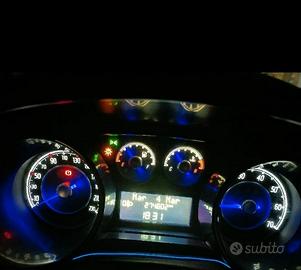 cambio illuminazione strumenti auto impianti 