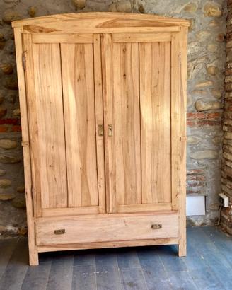 🪵 Antico Armadio in Legno Massello al Naturale
