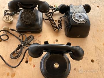 Telefoni vintage in bachelite