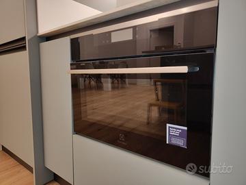 forno microonde combinato grill Electrolux nuovo
