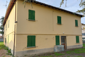 Fabbricato rurale e terreno