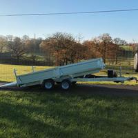 Rimorchio basculante 362 x 190 cm. Mc. 2750 Kg.