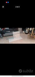 tavolo da arredamento moderno 