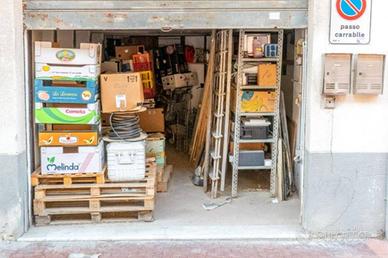 Box / Garage di 16 m² a Savona