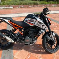 Ktm duke 125 2018