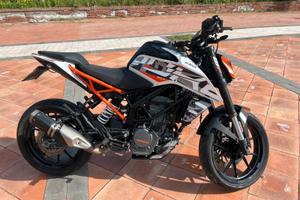 Ktm duke 125 2018