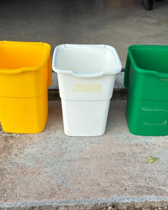 Set contenitori pattume