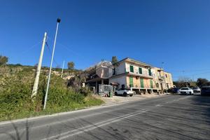 BILOCALE CON CAMINO a quarto