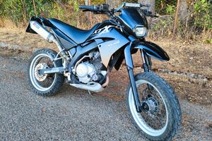 Yamaha XT 125 X