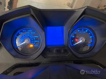 Scooter Kymco 350 Downtown