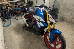 BMW G310R