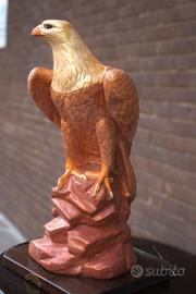 aquila di gesso dipinta a mano 