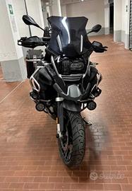 Bmw gs 1200 adventure triple black